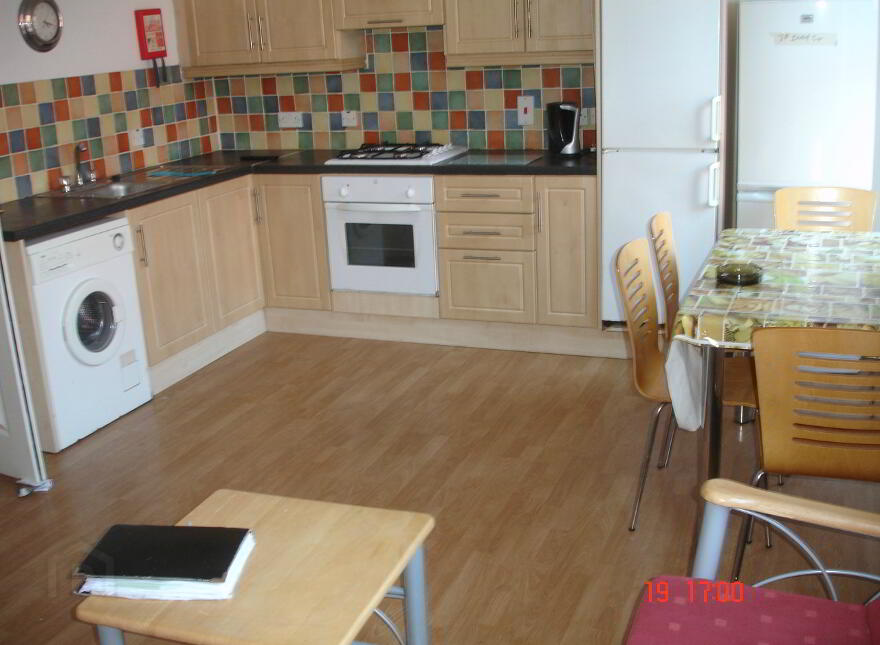 Unit 2, 3 India Street, Botanic Avenue, Belfast, BT7 1LJ