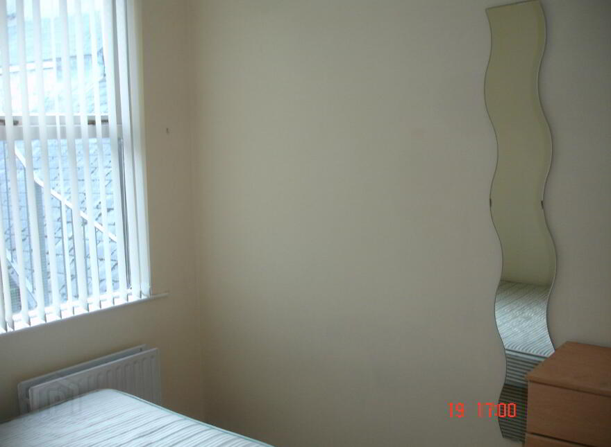 Unit 2, 3 India Street, Botanic Avenue, Belfast, BT7 1LJ