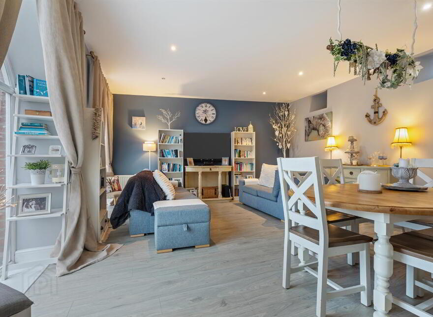 5 Manor Farm Court, Donaghadee, BT21 0FF