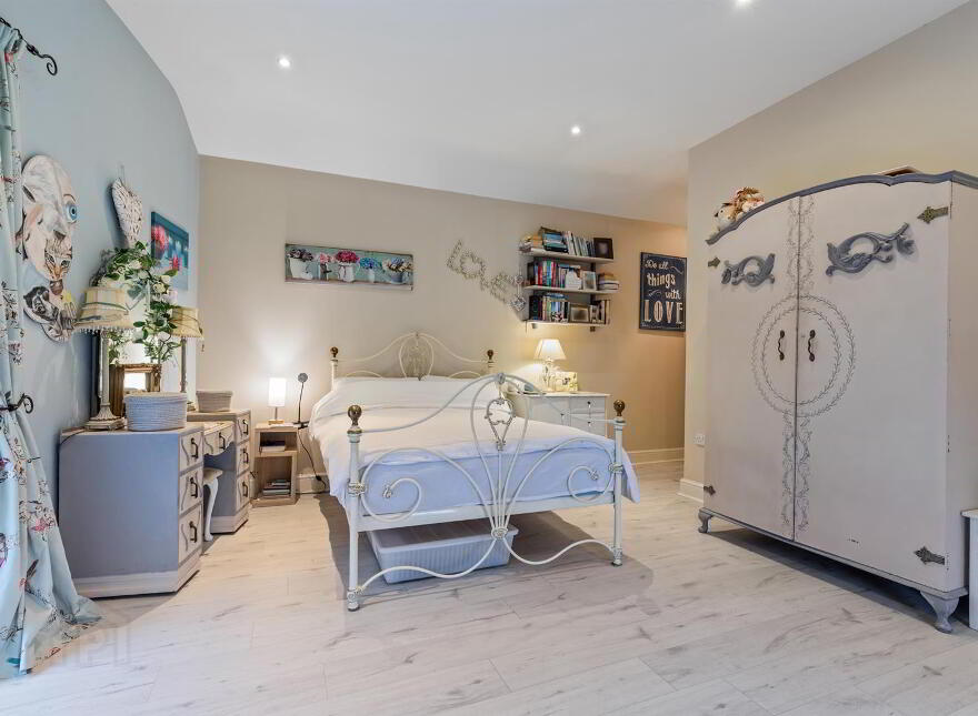 5 Manor Farm Court, Donaghadee, BT21 0FF