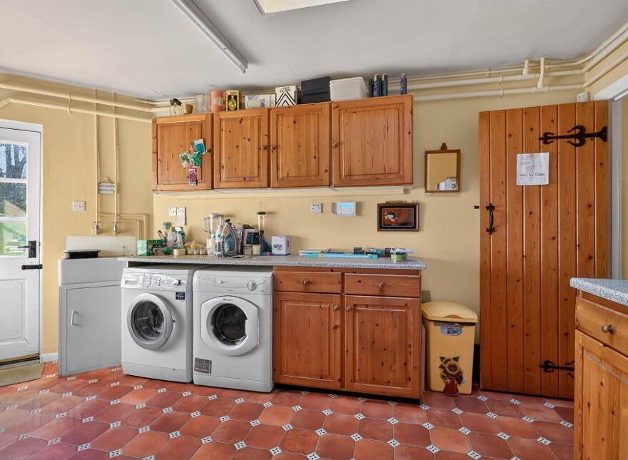 31 Ballygrainey Road, Holywood, BT18 0HE
