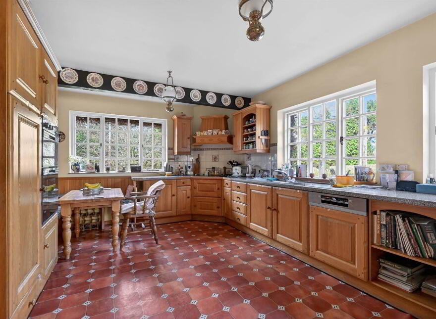 31 Ballygrainey Road, Holywood, BT18 0HE
