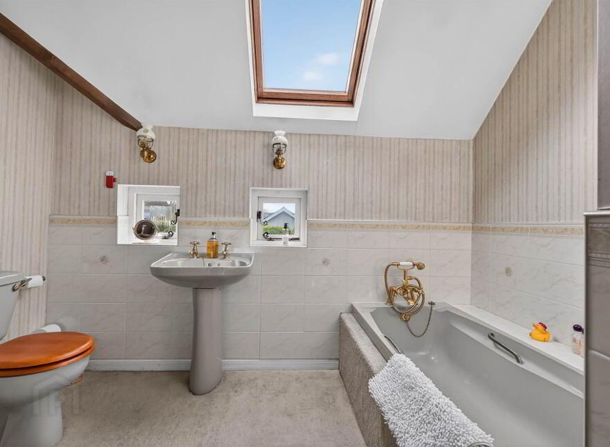 31 Ballygrainey Road, Holywood, BT18 0HE