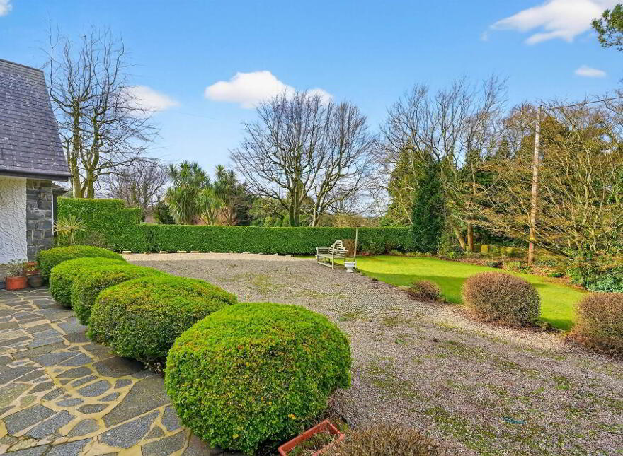 31 Ballygrainey Road, Holywood, BT18 0HE