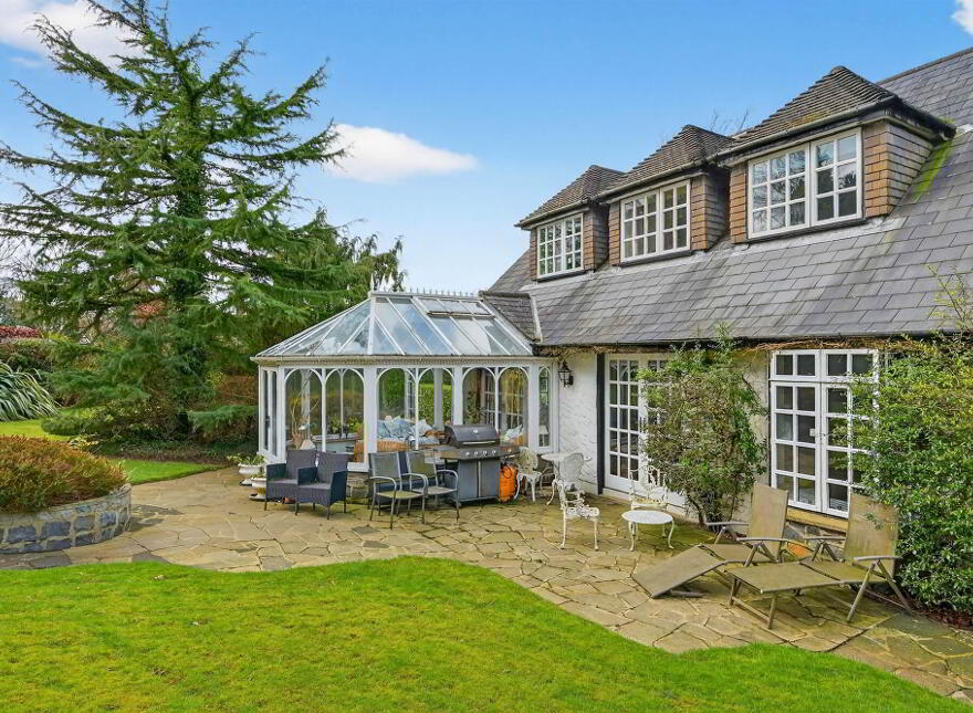 31 Ballygrainey Road, Holywood, BT18 0HE