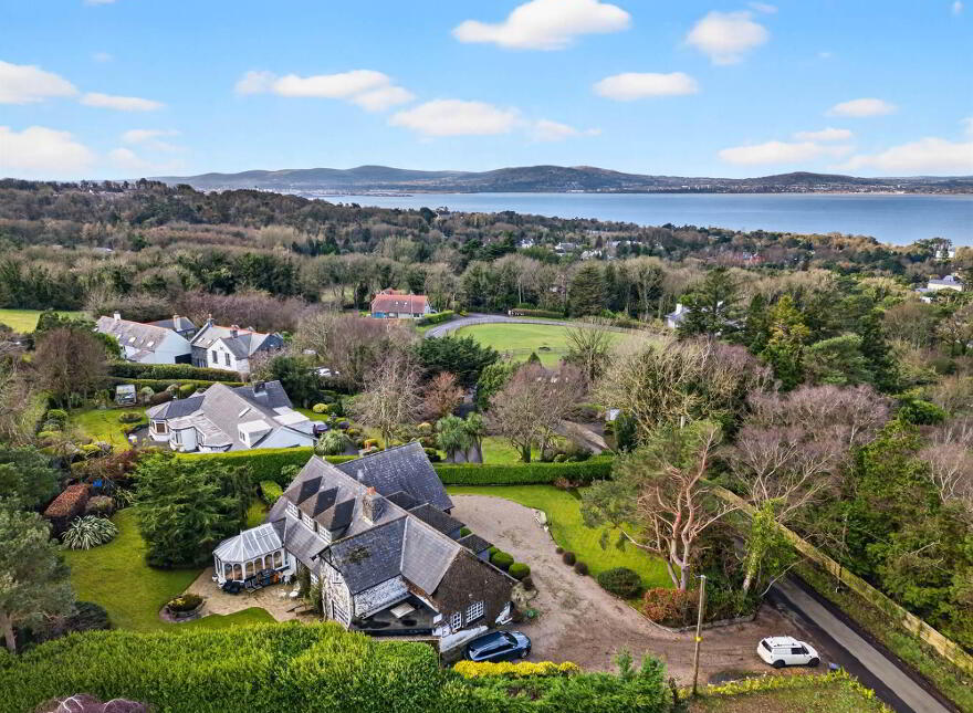 31 Ballygrainey Road, Holywood, BT18 0HE