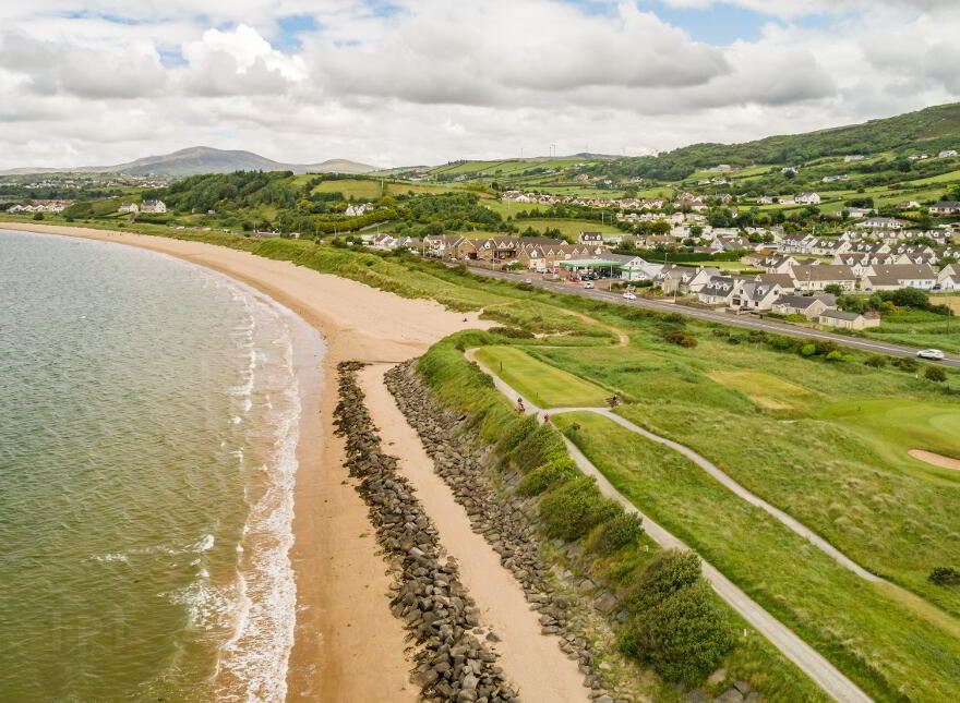 24 Links View Park, Ludden, Buncrana, F93X683