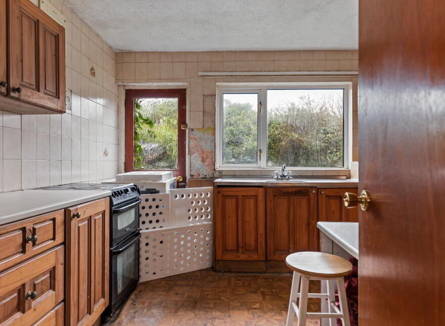 18 Dermott Drive, Comber, Newtownards, BT23 5JG