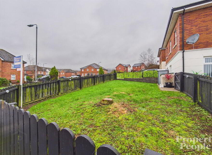 2 Mill Valley North, Ligoneil, Belfast, BT14 8FW