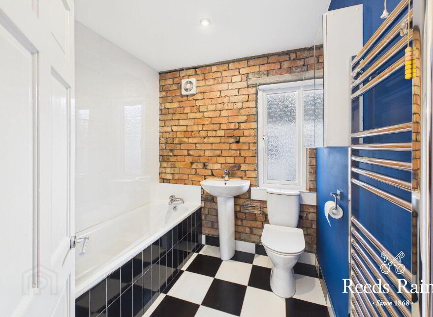 24 Kilburn Street, Donegall Road, Belfast, BT12 6JS