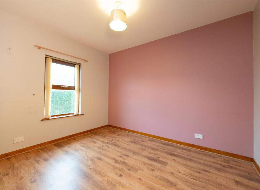 9 Oakwood Heights, Carryduff, Belfast, BT8 8SP