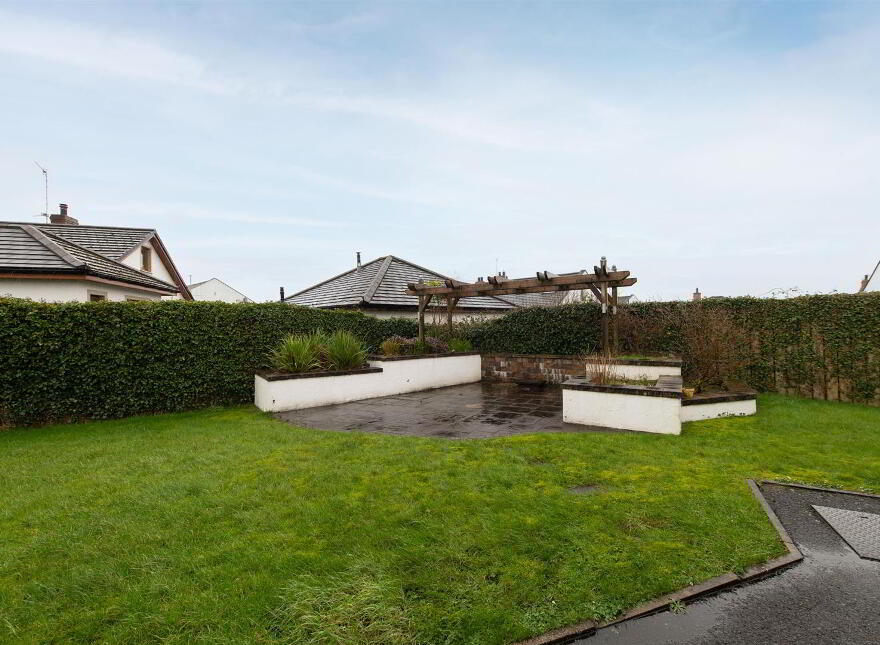 9 Oakwood Heights, Carryduff, Belfast, BT8 8SP