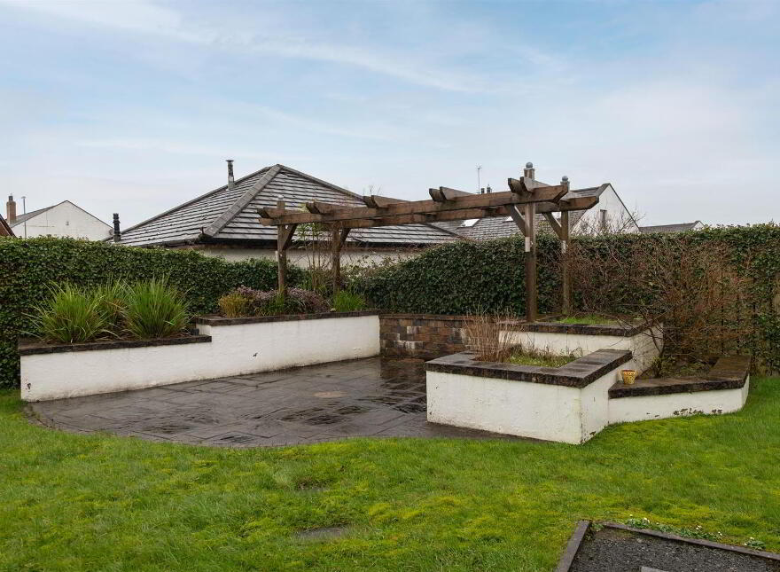 9 Oakwood Heights, Carryduff, Belfast, BT8 8SP
