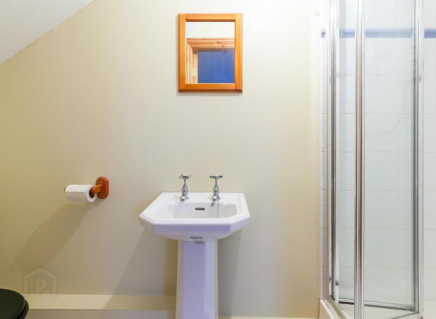 'Cherryvale', 19 Lurgan Road, Glenavy, Crumlin, BT29 4QA