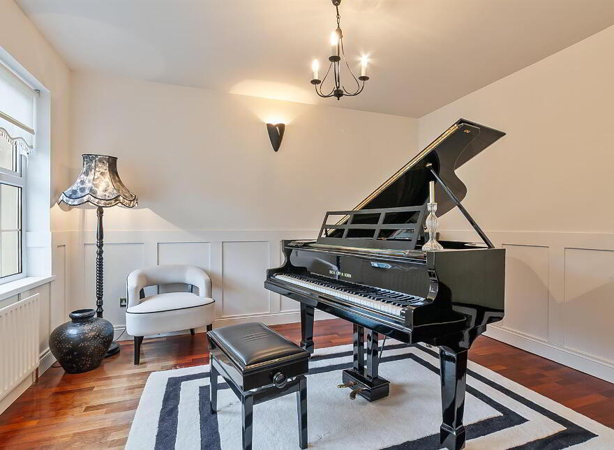 'Cherryvale', 19 Lurgan Road, Glenavy, Crumlin, BT29 4QA