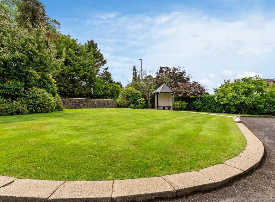 'Cherryvale', 19 Lurgan Road, Glenavy, Crumlin, BT29 4QA