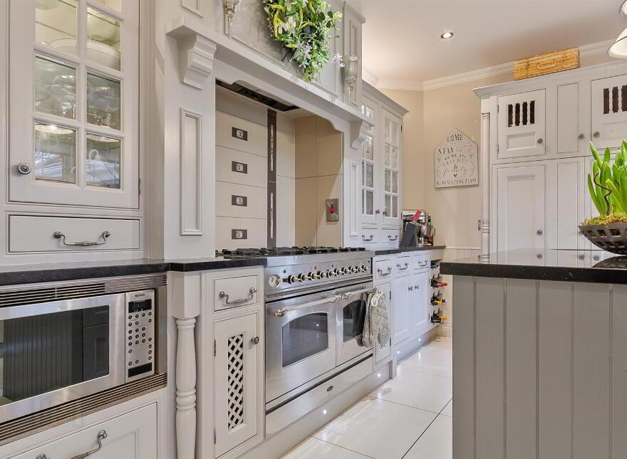 'Cherryvale', 19 Lurgan Road, Glenavy, Crumlin, BT29 4QA