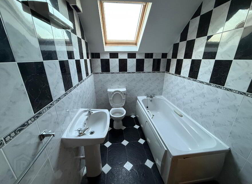2 Weavers Court, Clieveragh, Listowel, V31W897