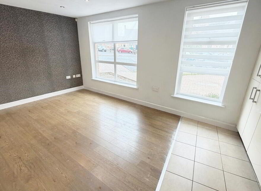 27 Irish Society Court, Coleraine, BT52 1GX