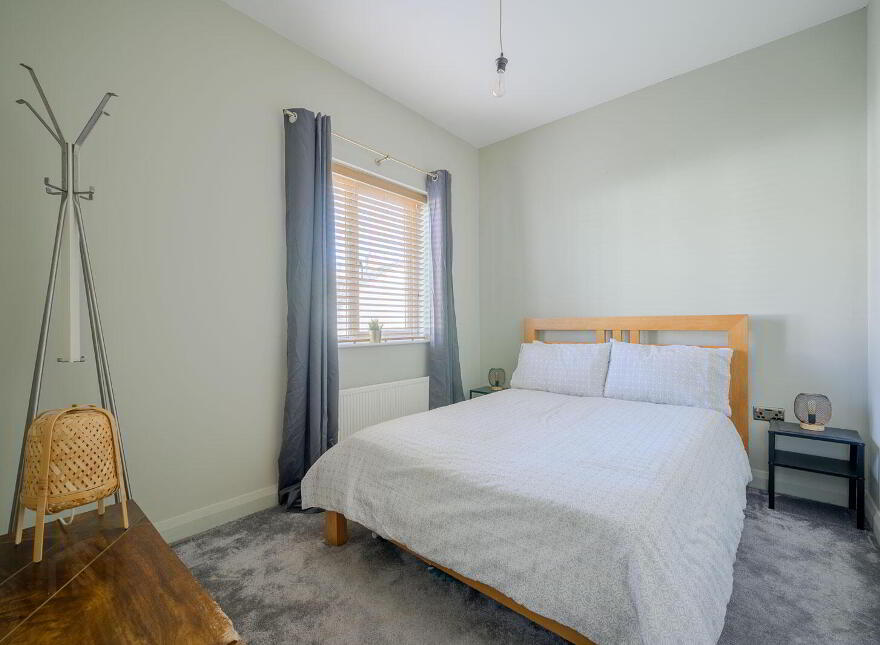 84B Belfast Road, Bangor, BT20 3NN