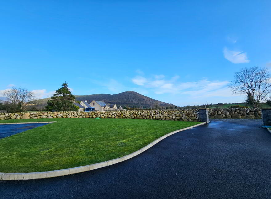 72 Glenloughan Road, Kilkeel, BT34 4SR