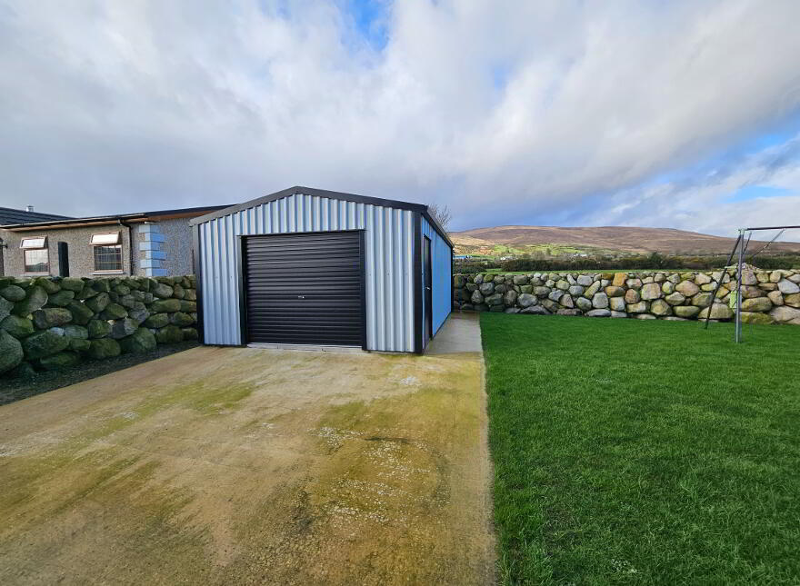 72 Glenloughan Road, Kilkeel, BT34 4SR