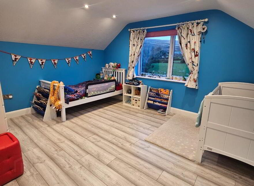 72 Glenloughan Road, Kilkeel, BT34 4SR