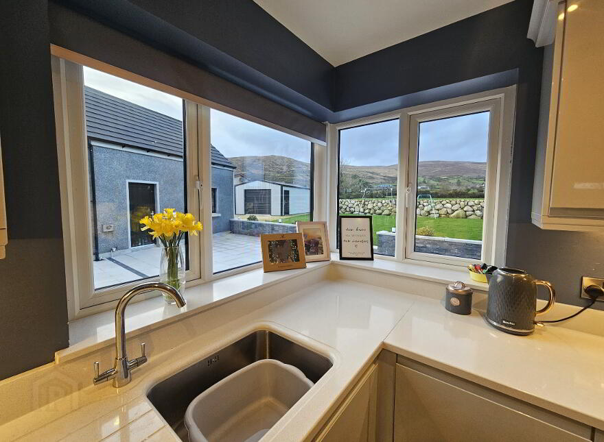 72 Glenloughan Road, Kilkeel, BT34 4SR