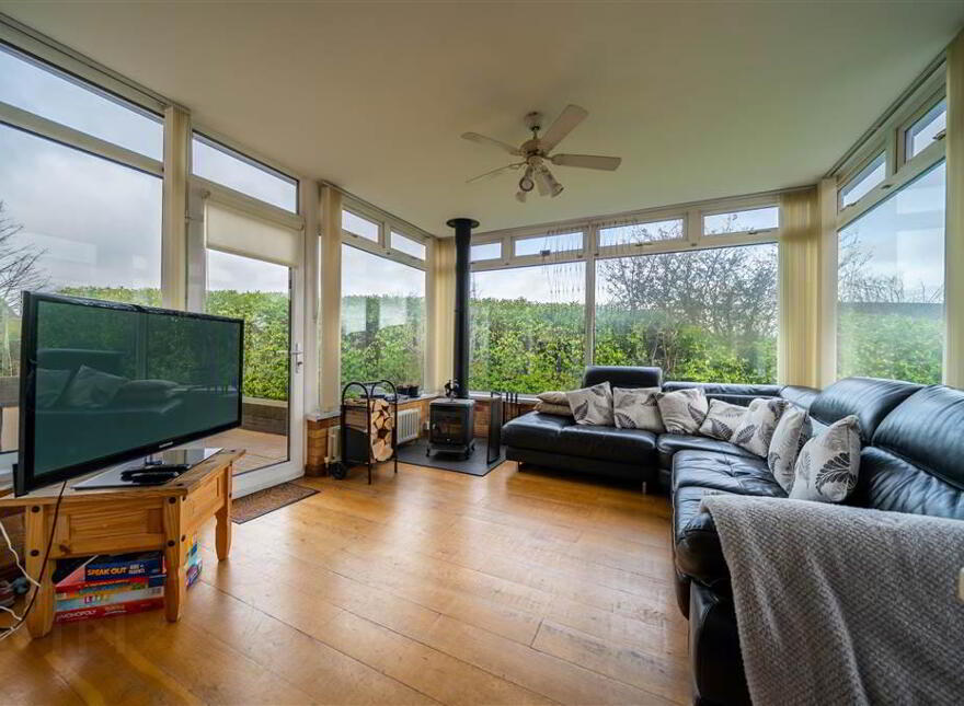 42 Cleland Park North, Bangor, BT20 3EN