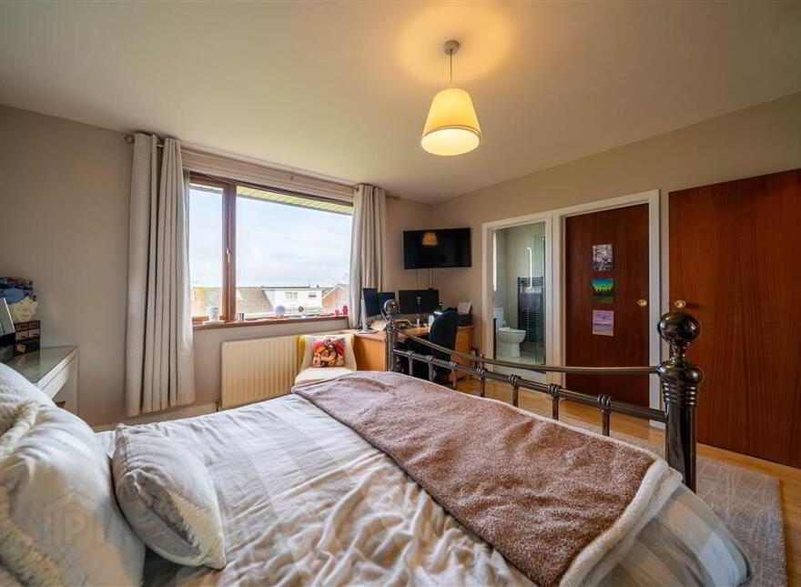 42 Cleland Park North, Bangor, BT20 3EN