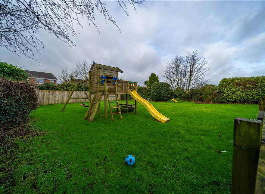 42 Cleland Park North, Bangor, BT20 3EN