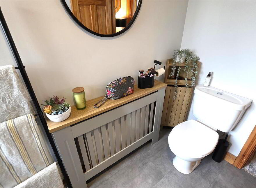 184 Bush Manor, Antrim, BT41 2UQ