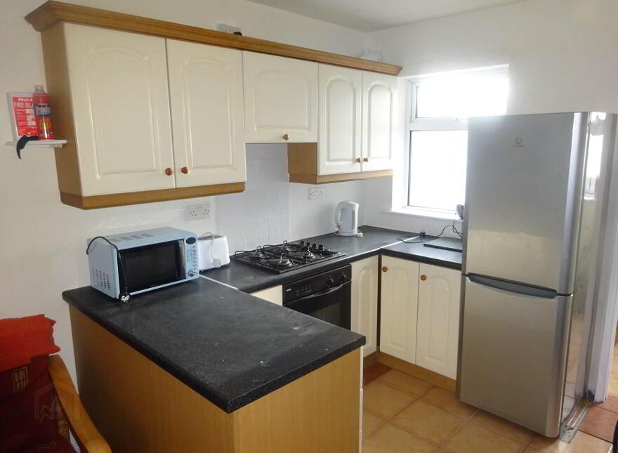 6 Barrack Street, Ballyhaunis, F35R628