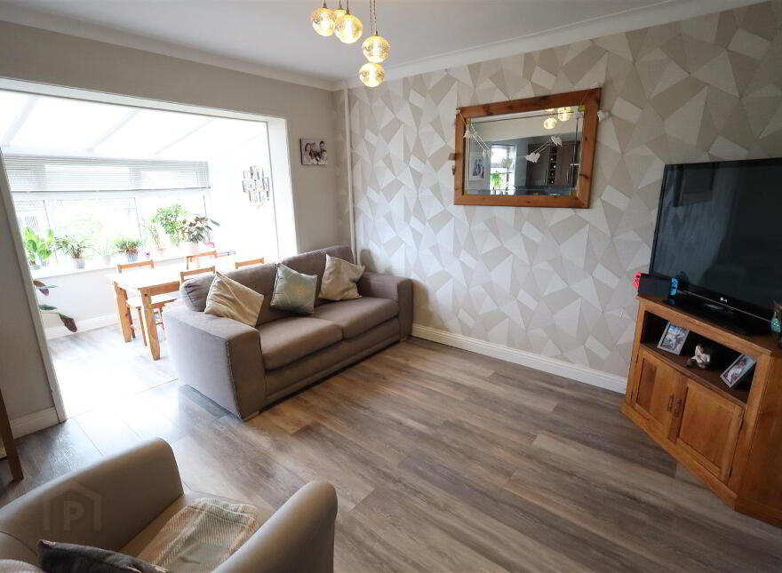 103 Carrs Glen Park, Belfast, BT14 8HF