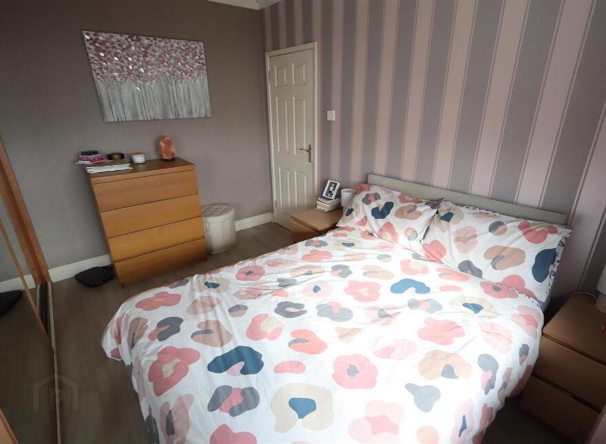 103 Carrs Glen Park, Belfast, BT14 8HF