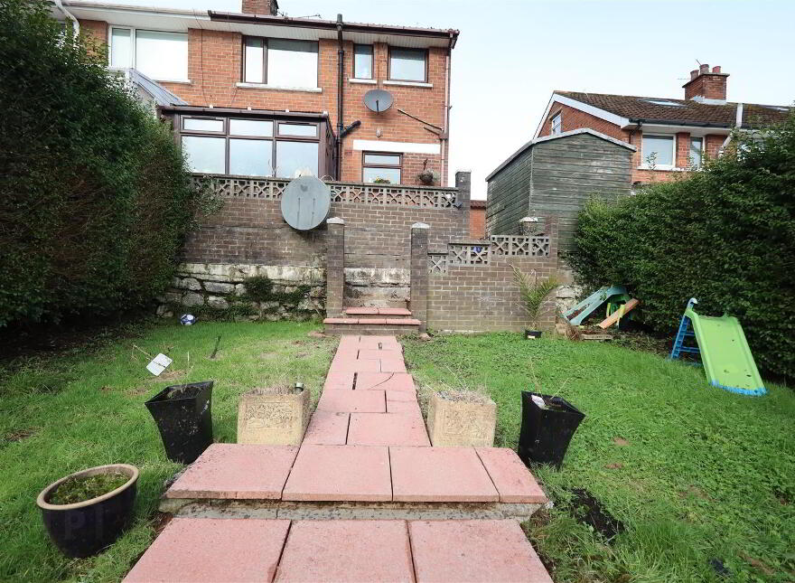 103 Carrs Glen Park, Belfast, BT14 8HF
