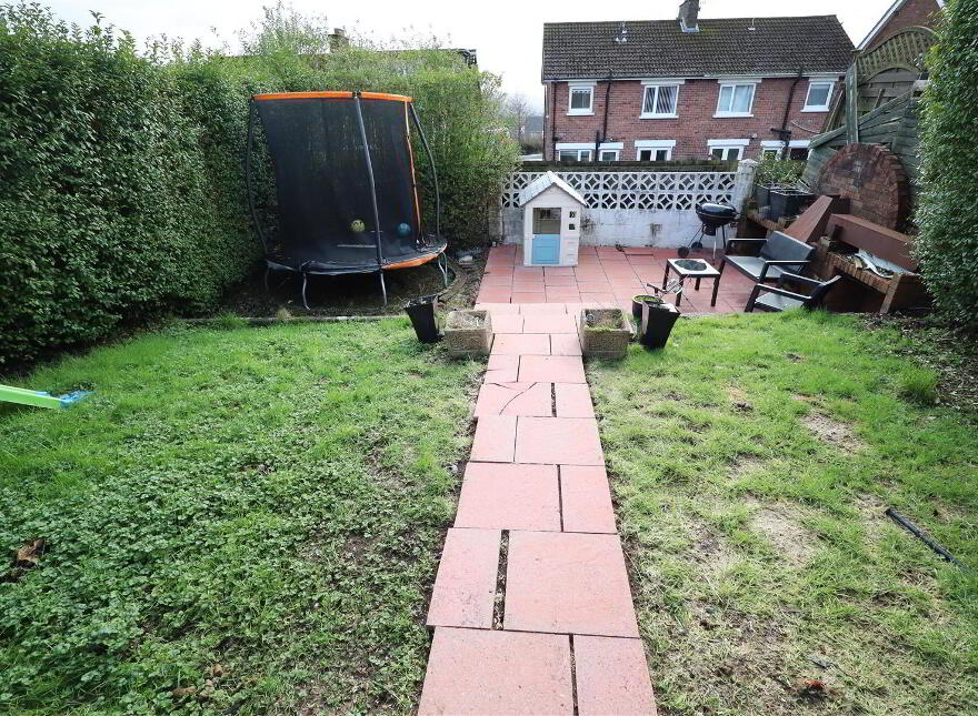 103 Carrs Glen Park, Belfast, BT14 8HF