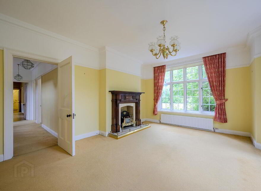22 Glen Road, Holywood, BT18 0HB