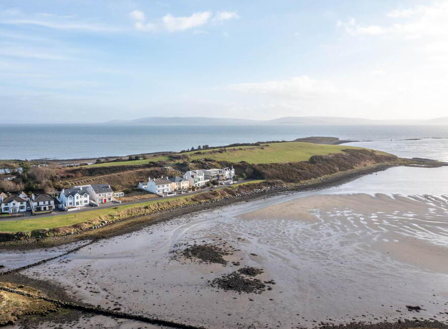 Site B Blake`s Hill, Knocknacarra