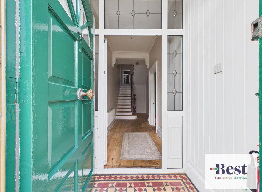 25 The Roddens, Larne, BT40 1QX