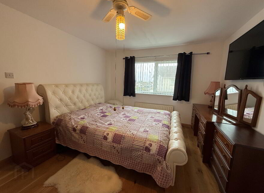 39 Woodford Park, Lurgan, Craigavon, BT66 7HA
