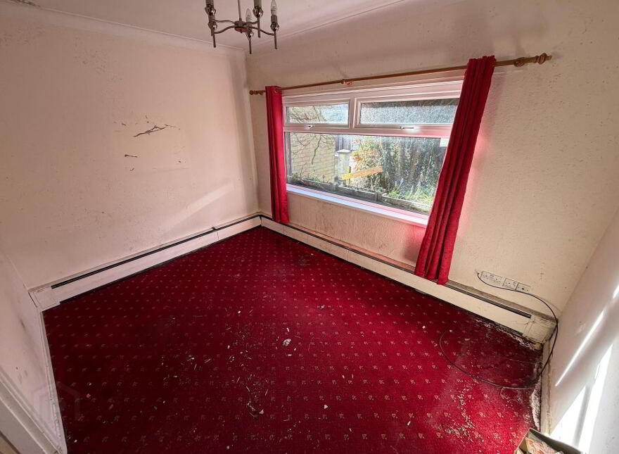 1 The Crescent, Carryduff, Belfast, BT8 8DW