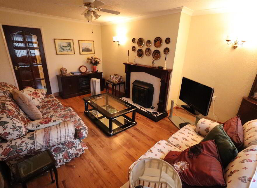 2b Iona Gardens, Newtownabbey, BT37 9EX