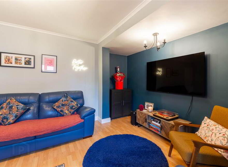 74a Glen Road, Belfast, BT11 8BH
