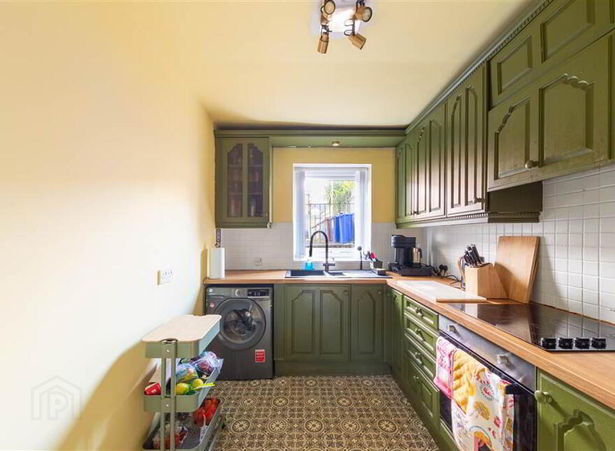 74a Glen Road, Belfast, BT11 8BH