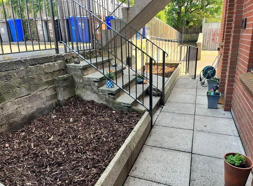 74a Glen Road, Belfast, BT11 8BH