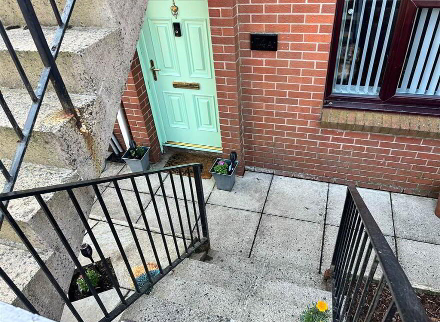 74a Glen Road, Belfast, BT11 8BH