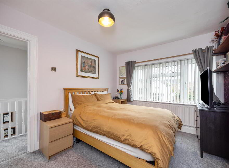 126 Comber Road, Dundonald, Belfast, BT16 2AG