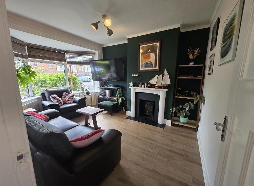 126 Comber Road, Dundonald, Belfast, BT16 2AG