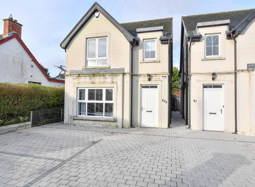 57a Ballynahinch Road, Carryduff, BT8 8DL